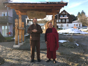 Khen Rinpoche Geshe Pema Samten im Zen-Kloster Buchenberg